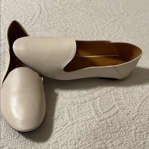 NEW Cream Flats